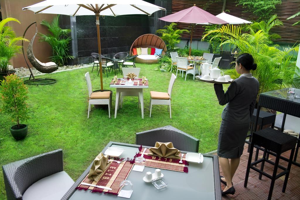 Avenue 64 Hotel Yangon Exterior photo