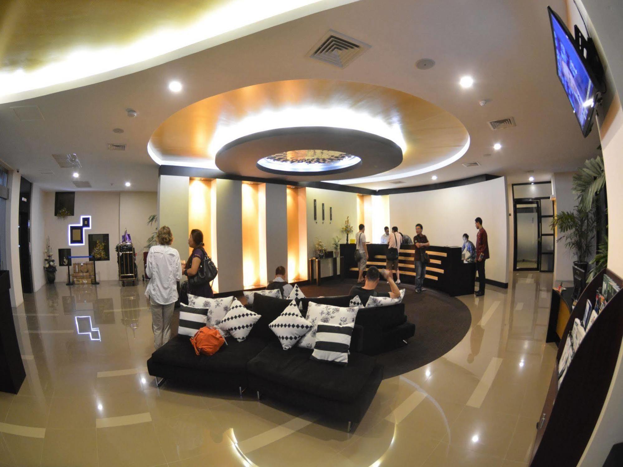 Avenue 64 Hotel Yangon Exterior photo